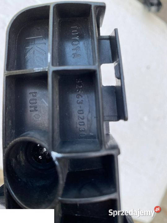 Toyota slizg mocowanie zderzaka Kozubszczyzna