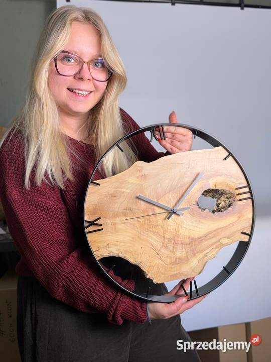 Duży i nownoczesny drewniany zegar ścienny inny kolor Wrocław