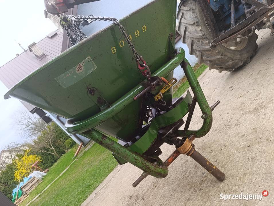 Rozsiewacz nawozów amazone Amazone Jastrzębia