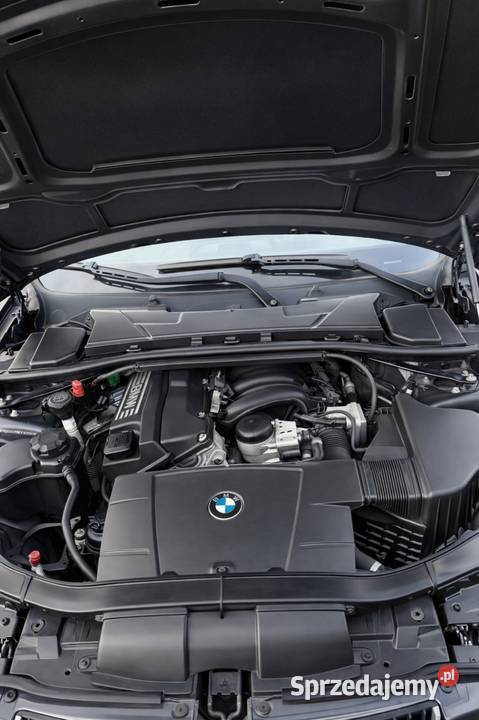 BMW e90 320d 2011r Kielce sprzedam