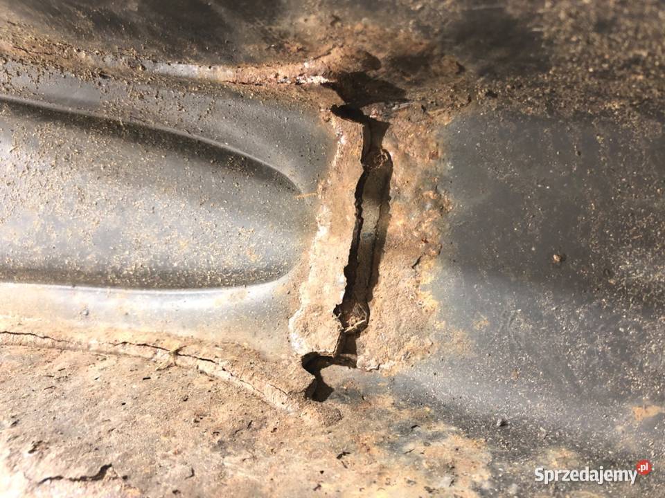 BELKA TYŁ SEAT LEON III Kombi TYLNA ZAWIESZENIA osobowe Motoryzacja podkarpackie