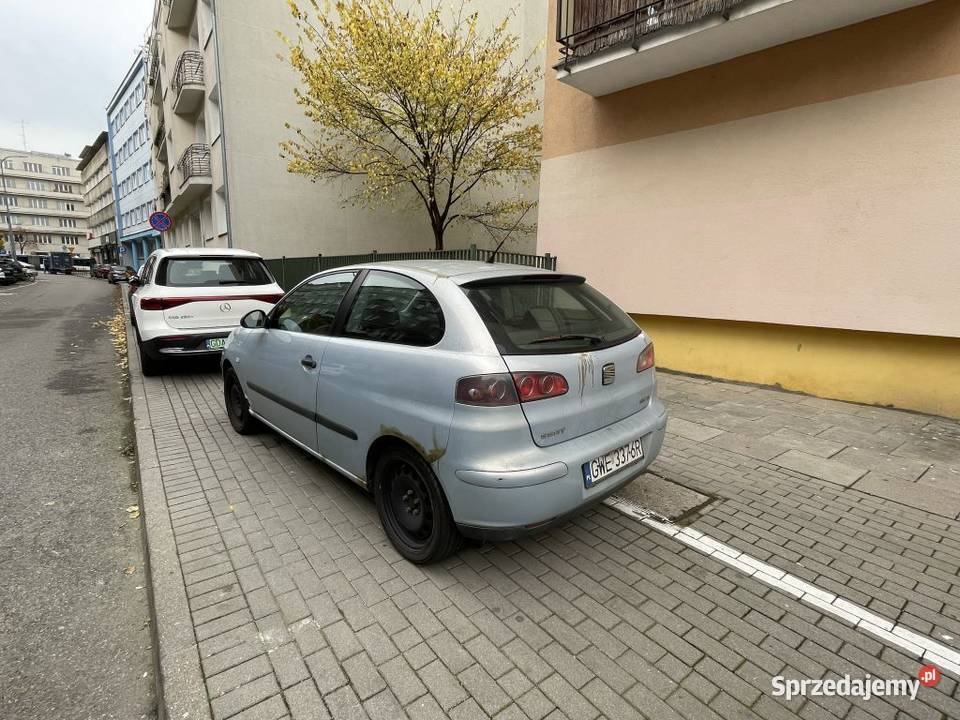 Samochód osobowy marki Seat Ibiza 12 255000km Gdynia sprzedam