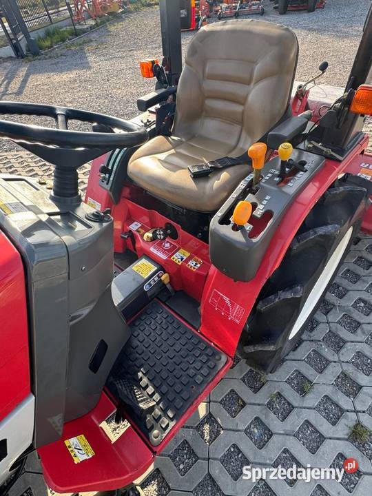 YANMAR KE16 4X4 17 Wspomaganie REWERS mazowieckie Biskupice