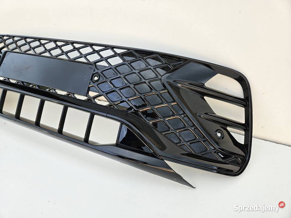 VW TIGUAN 3 III RLINE KRATKA ŚRODKOWA ZDERZAKA wielkopolskie