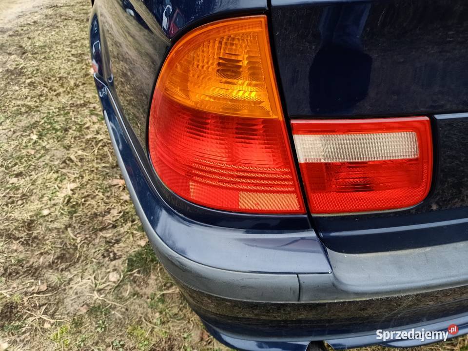 Lampa tylna tył BMW E46 2000r lampy tylne
