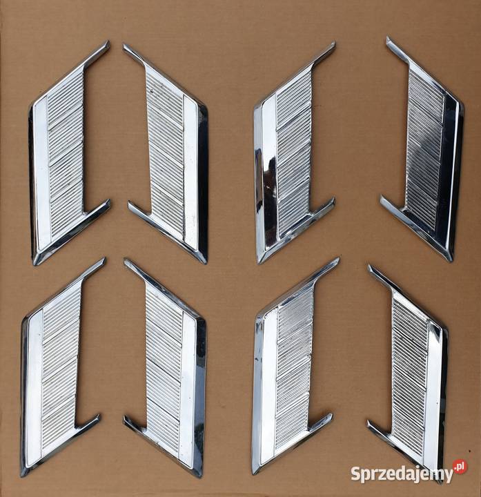 Wloty powietrza słupek Wołga GAZ 24 i 2410 osobowe Góra Kalwaria sprzedam