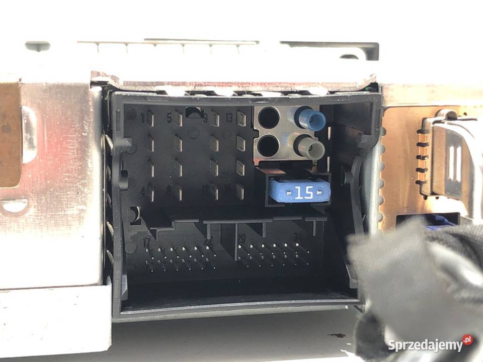 RADIO BMW E61 9186213 0410 ODTWARZACZ MULTIMEDIA osobowe sprzedam