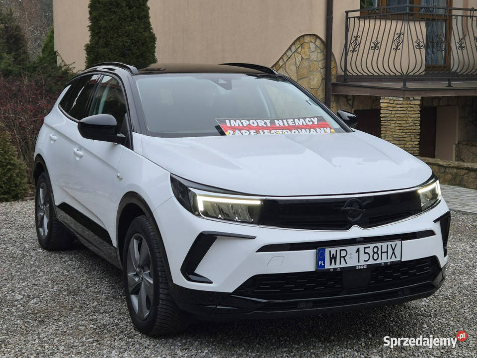 Opel Grandland 225 Hybryda Plug IN 23 Stan Nowy serwisowany w ASO mazowieckie