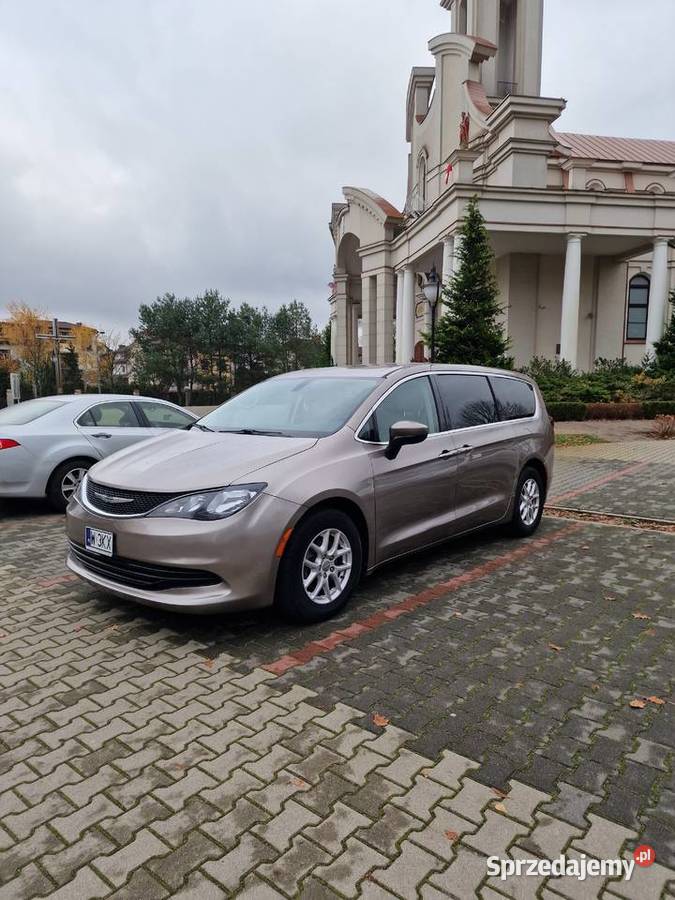 Chrysler Pacifica 8 osobowa Warszawa