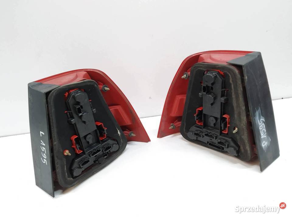LAMPA TYŁ KOMPLET VW Volkswagen Bora I 19992005 Lampy tylne
