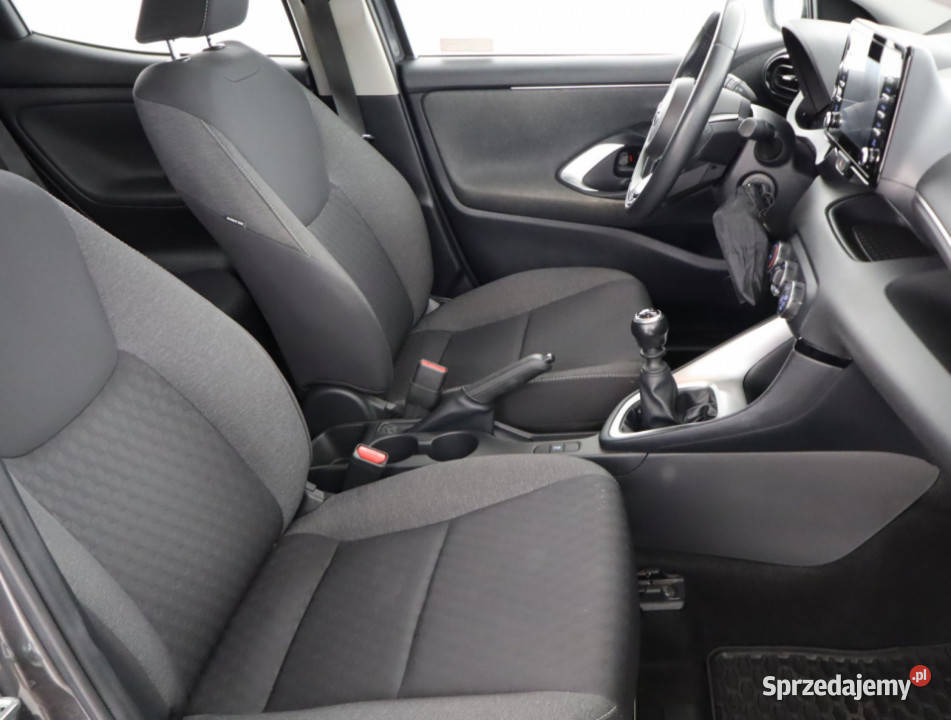 Toyota Yaris 15 VVTi elektryczne szyby