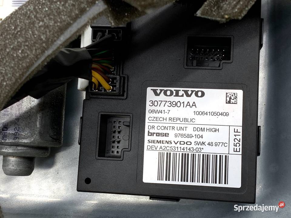 PODNOŚNIK SZYBY LEWY PRZÓD VOLVO V50 30773901AA osobowe podkarpackie