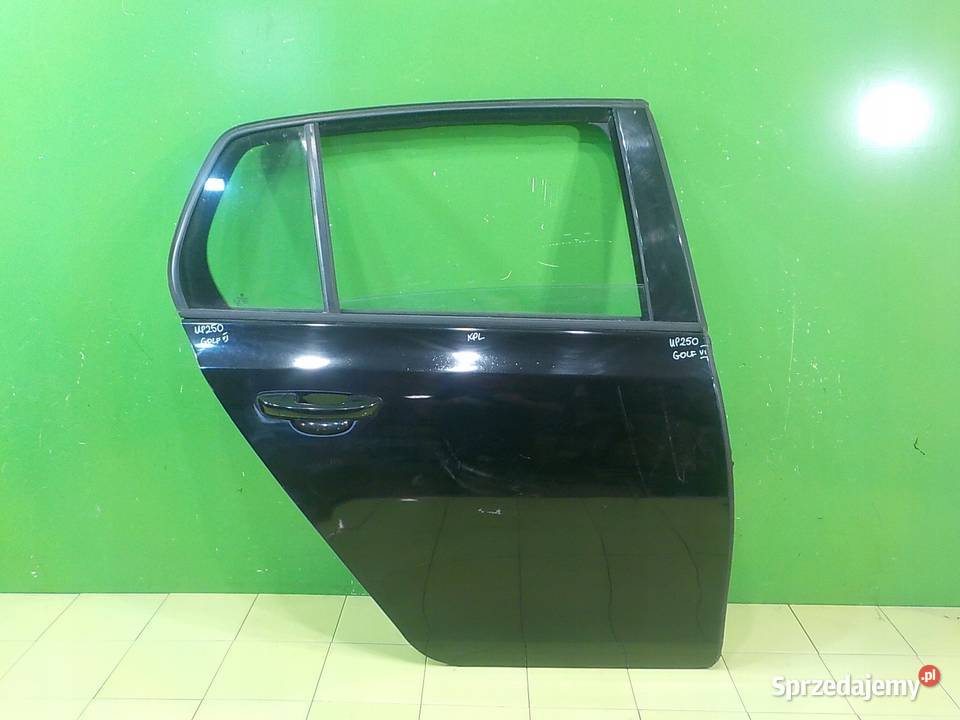 VW GOLF VI HB 5D drzwi prawe tyl kompletne osobowe Suków
