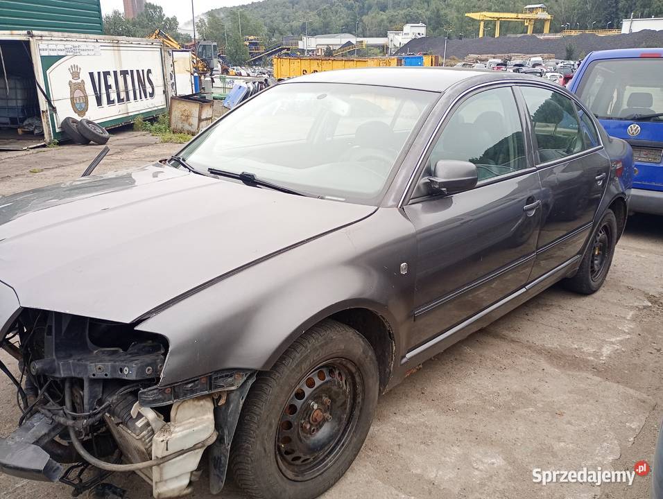 Skoda Super B 19 TDI lusterko części transport osobowe Pozostałe Wałbrzych