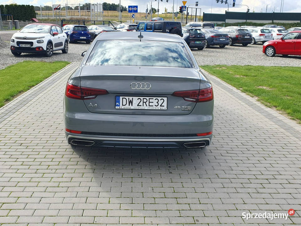 Audi A4 45tfsi 20tfsi 245 Quattro S Line Salon gniazdo USB Strobice