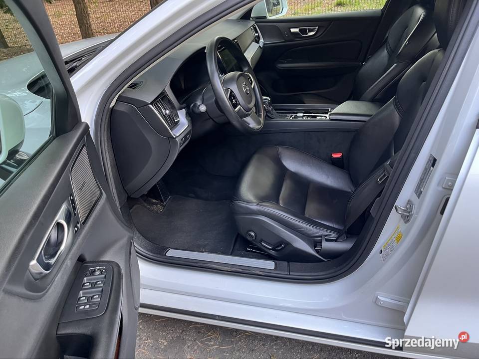 Volvo S 60 T5 2019 Biała Perła 250 Warszawa