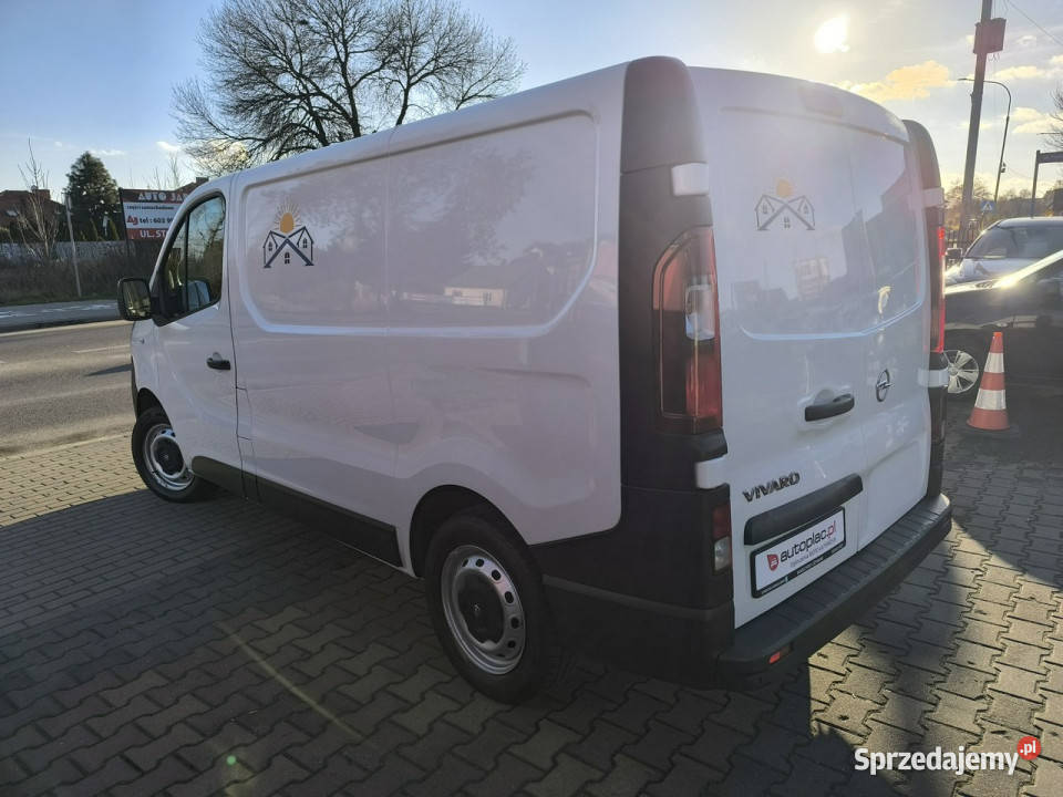 Opel Vivaro 16 CDTi 90 Klimatyzacja Navi Trafic lubelskie Łuków