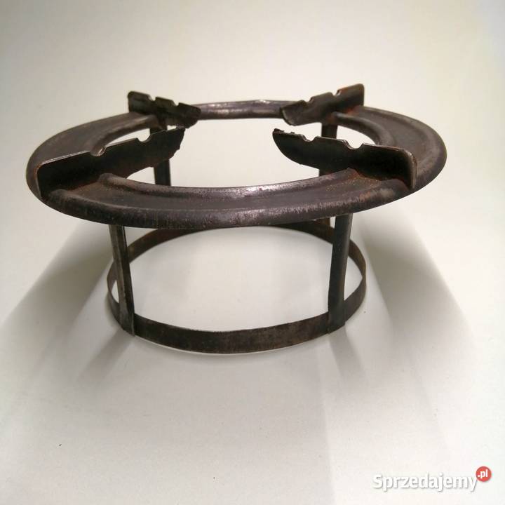 Stara mosiężna kuchenka na naftęPodgrzewacz