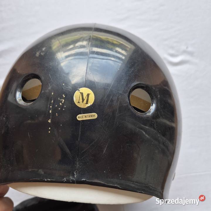 Zestaw ochraniaczy plus kask Sport i Wypoczynek Brzesko