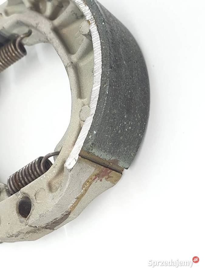 SZCZEKI HAMULCOWE TYL OKLADZINY BEBNA PEUGEOT Janowice