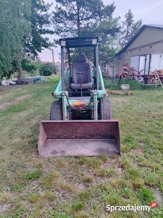 Sprzedam mini ładowarkę Parysów