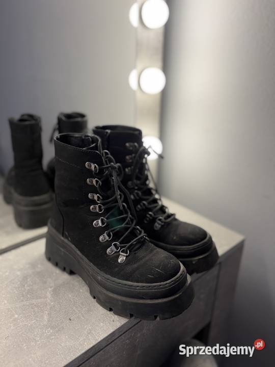 Buty zimowe jesienne trepy botki czarne wiązane podkarpackie Jasło