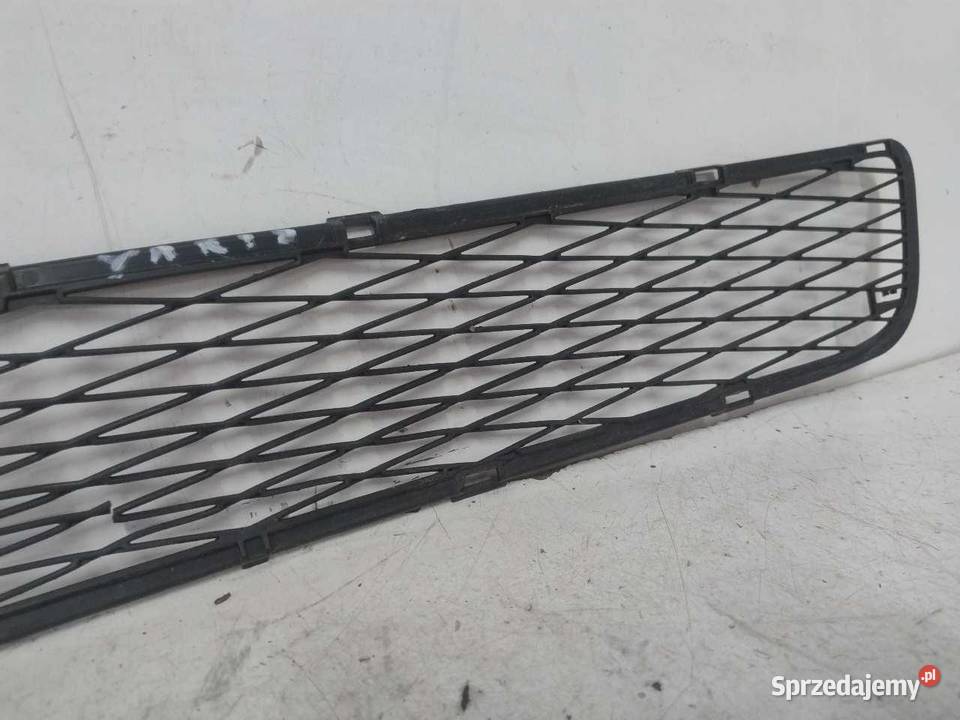 KRATKA ZDERZAKA PRZÓD TOYOTA YARIS II