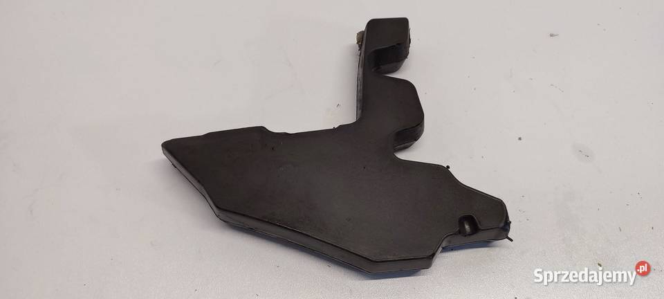 AUDI Q3 8U WYGŁUSZENIE BŁOTNIKA LEWE 8U0821197