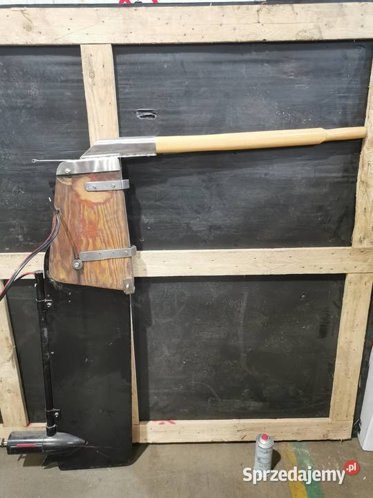 Ster do łódki BEZ 4 z dołączanym silnikiem Minn Łódź