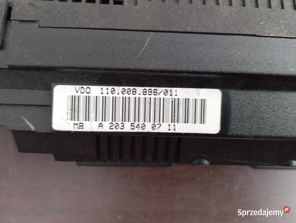 MERCEDES W203 ZEGARY LICZNIK A2035400711 osobowe Wrocław sprzedam