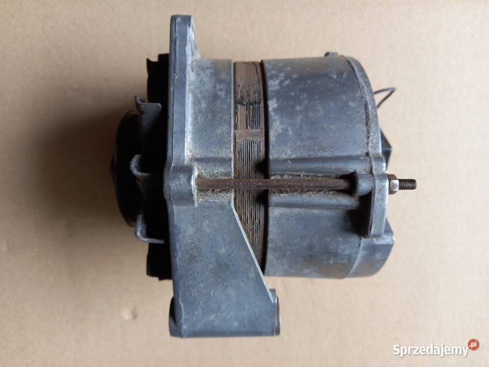 Mercedes W 108 W 109 V8 alternator 14V 55A