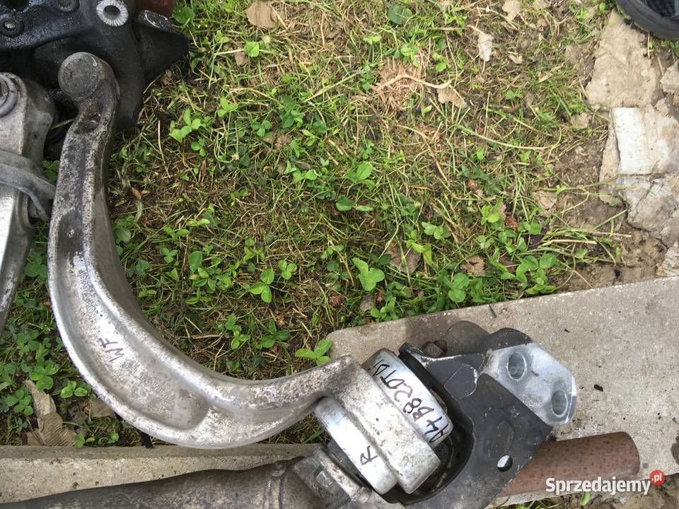 wachacz dolny audi A4 B8 A5 8t Szczecin