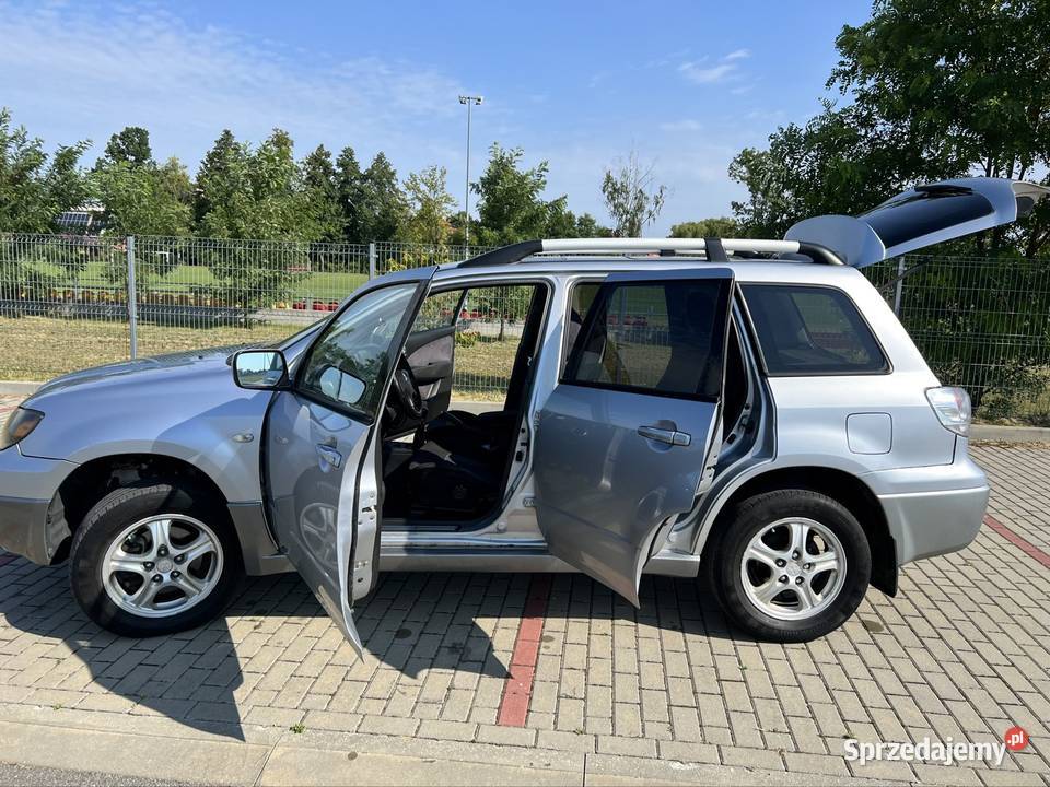 Sprzedam Mitsubishi Outlander 4x4 Stary Dzików