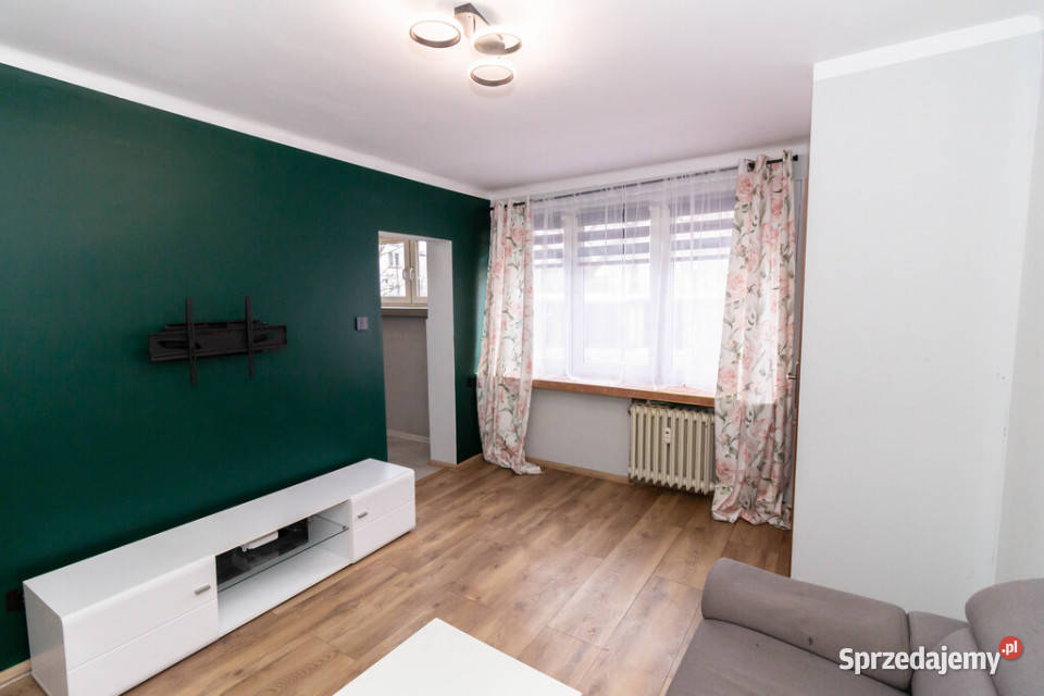 Mieszkanie 2 pokoje parter 339m2 Konopnickiej Liczba pokoi 2 Ostrowiec Świętokrzyski