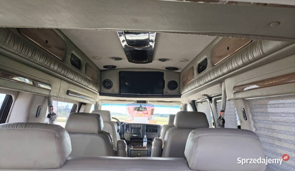 Chevrolet Express V8 LPG stan ZAMIANA