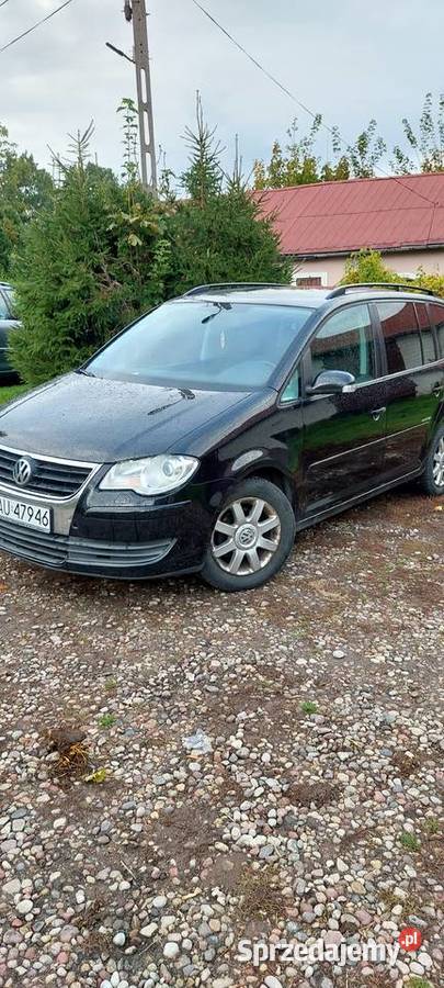 Volkswagen Touran 2009r w kraju