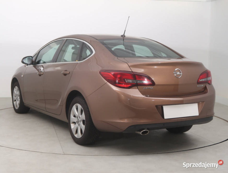 Opel Astra 14 T LPG Bielany Wrocławskie