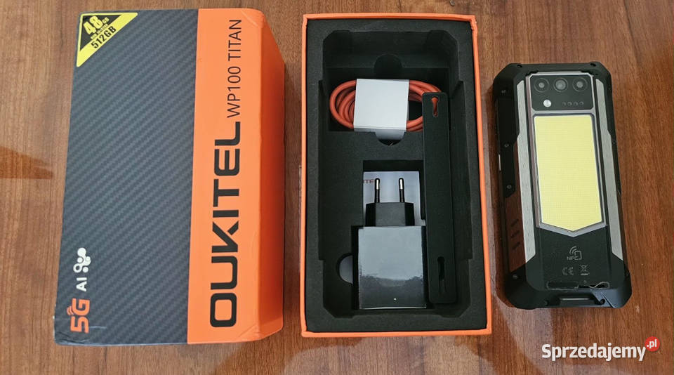 Oukitel WP100 Tytan 33000 mAh Projektor LED