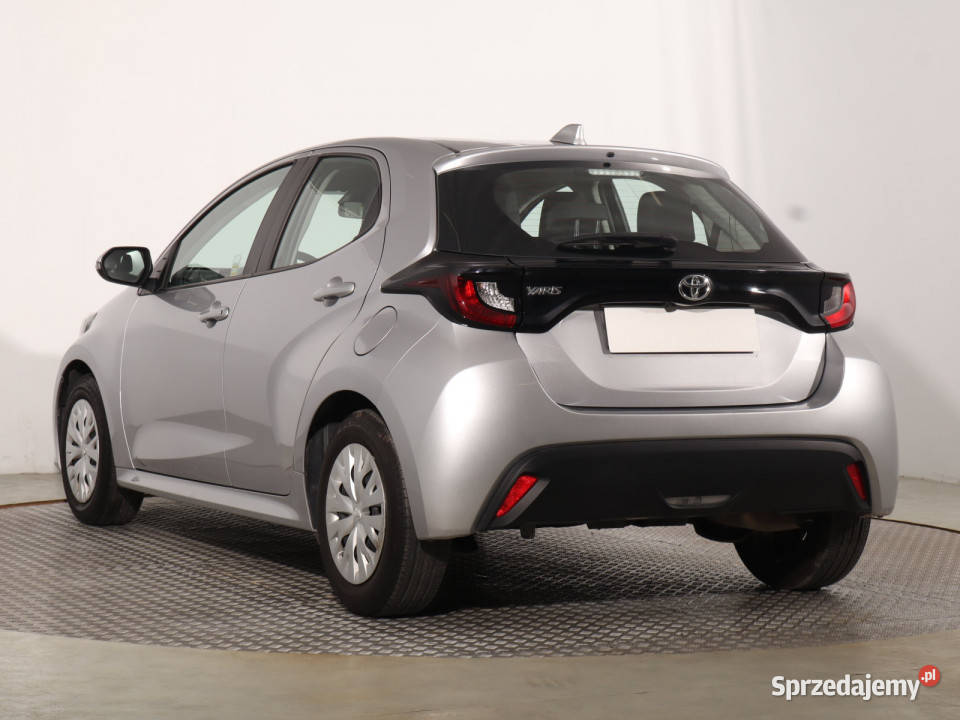 Toyota Yaris 10 VVTi manualna Yaris Katowice