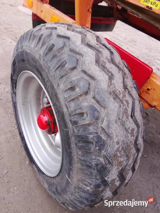 Rozsiewacz do wapna Rcw 3 Piast piaskarka Unia Rozsiewacze nawozów mazowieckie Skaryszew