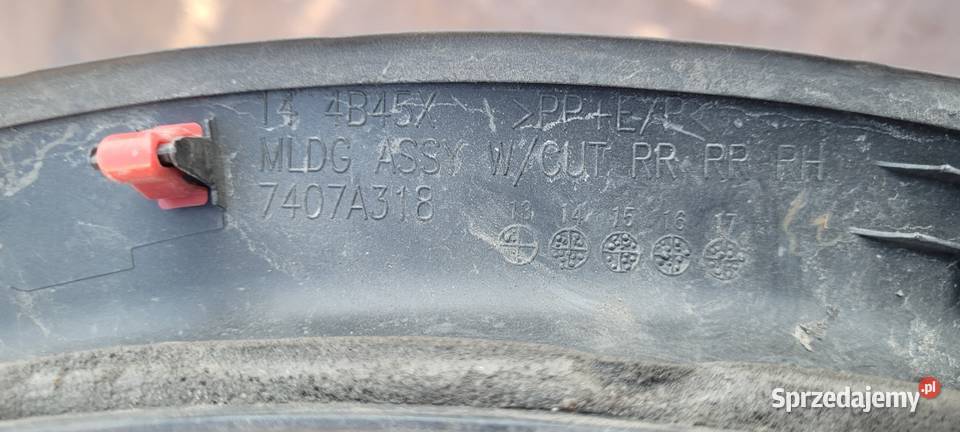 MITSUBISHI OUTLANDER III 3 NAKŁADKA PRAWY TYŁ osobowe Ruda Śląska
