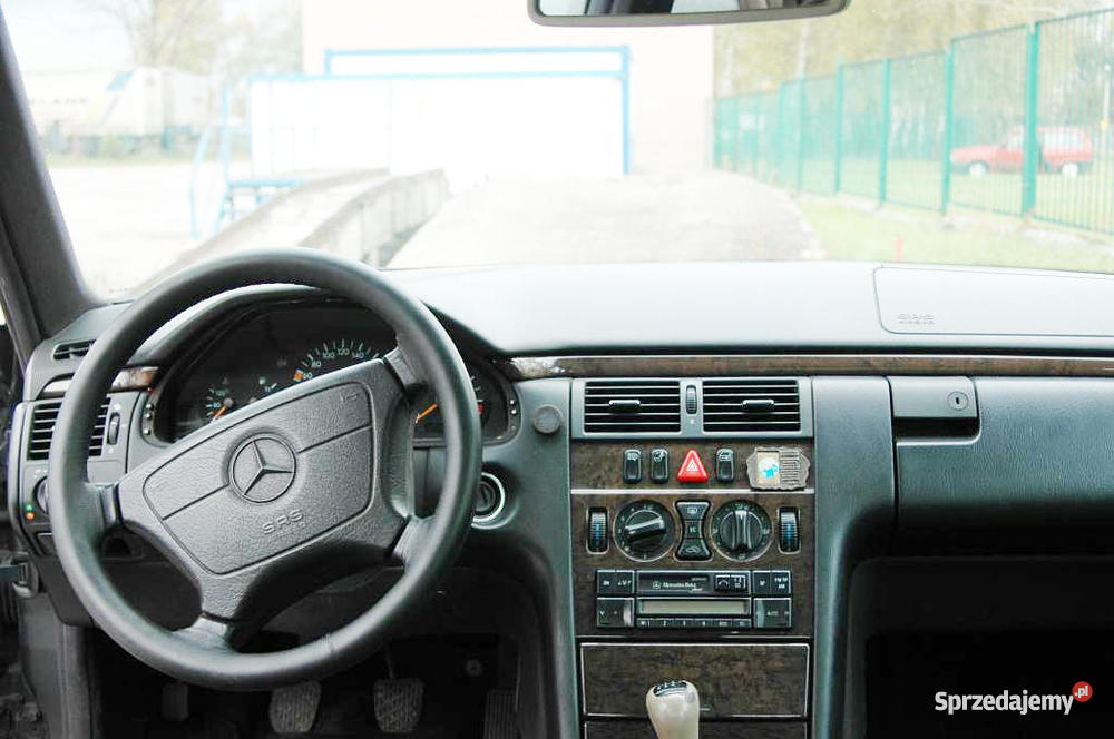 Mercedes W210 E230 Avantgarde