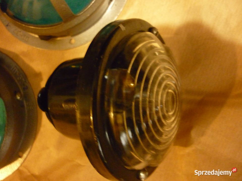 Lampki lampy plafoniery do starych czołgów Dębica