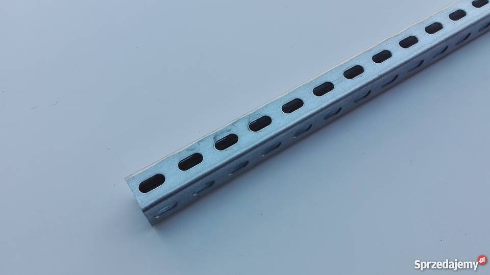 Ceownik perforowany 30x30x2mm ocynk 2100 netto Elektryka i akcesoria mazowieckie