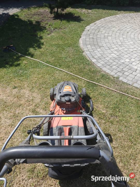 Sprzedam kosiarkę spalinową hortmasz z napędem sprzedam