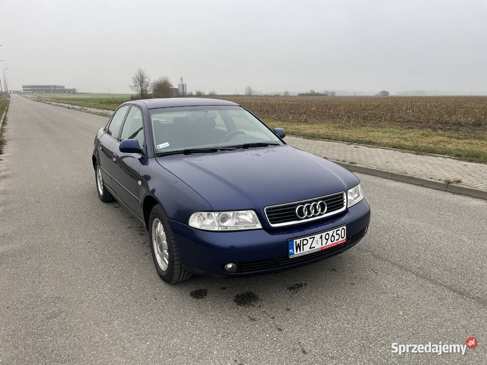 Audi A4 b5 18 125 LPG HAK mazowieckie Przasnysz