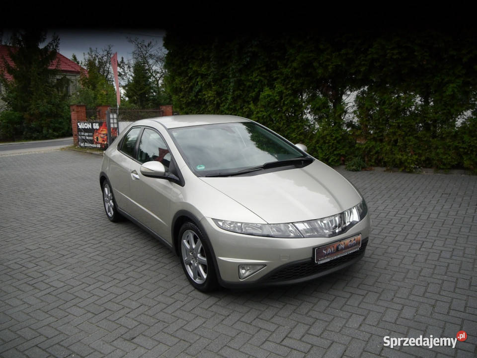 Honda Civic 18 Stan b bez rdzy i korozji nieuszkodzony Częstochowa