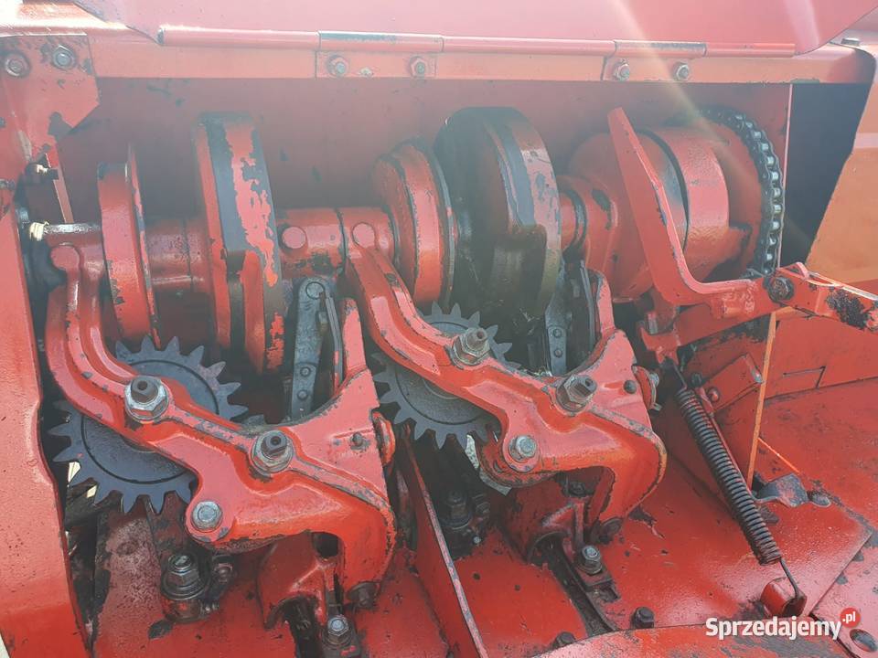 Prasa kostkująca do słomy Massey Ferguson 208 małopolskie Proszowice