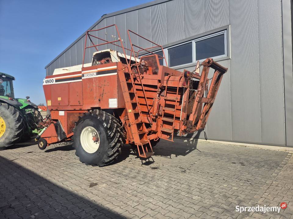 Holland Fiatagri nieuszkodzony Korfantów