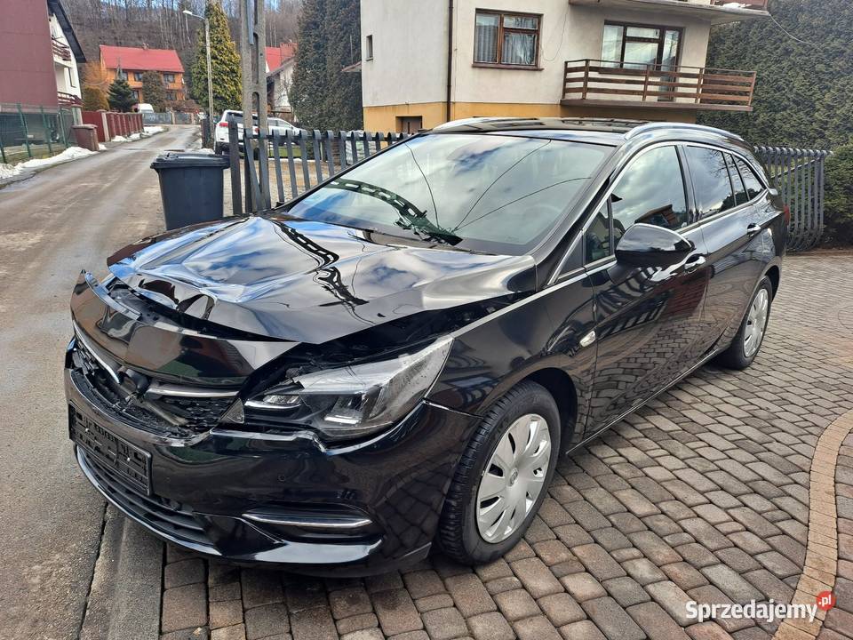 Opel Astra 14Turbo 145 Sports Tourer Milówka sprzedam